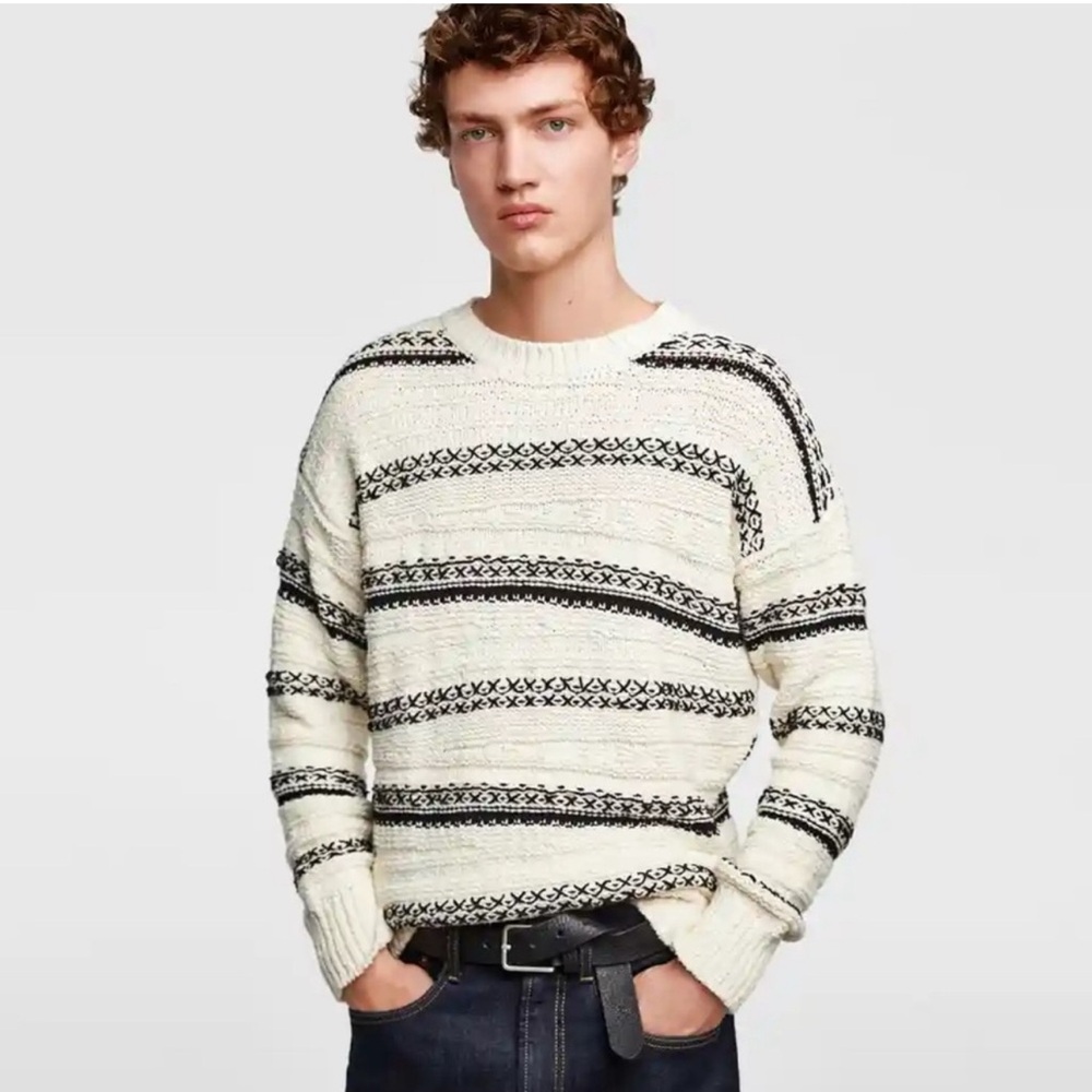 ZARA Men’s White/Black Cotton Crewneck Sweater